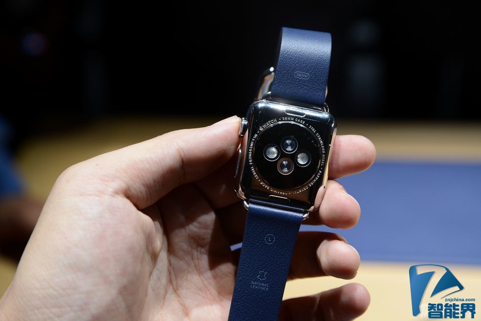 科技發(fā)燒友，Apple Watch 根本不是你的菜!