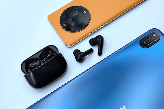 榮耀Earbuds 3 Pro：內(nèi)卷王者？不止音質(zhì)和降噪，還能AI測體溫！